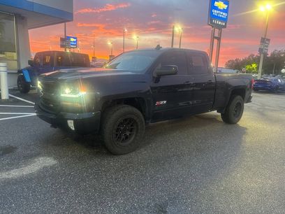 Used 2017 Chevrolet Silverado 1500 LT w/ Midnight Edition