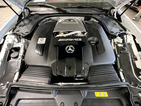 Used 2022 Mercedes-Benz SL 63 AMG 4MATIC image 32