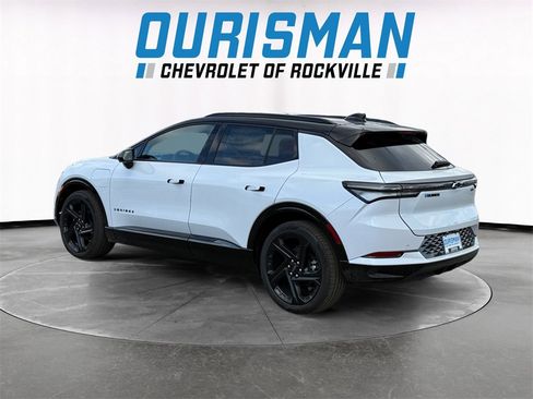 New 2026 Chevrolet Equinox EV RS image 4