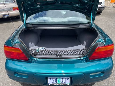 Used 1998 Chrysler Sebring LXi FWD image 11