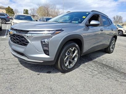 New 2026 Chevrolet Trax LT w/ Driver Confidence Package