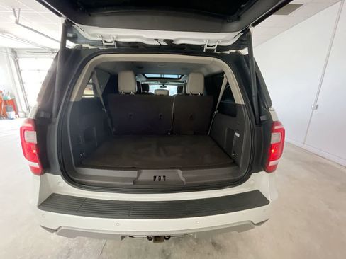 Used 2020 Ford Expedition Max XLT w/ Equipment Group 202A image 25
