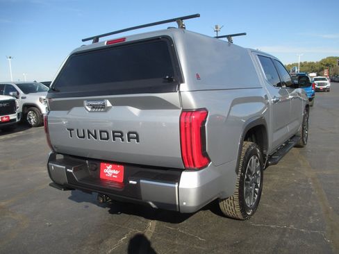 Used 2024 Toyota Tundra Limited image 5