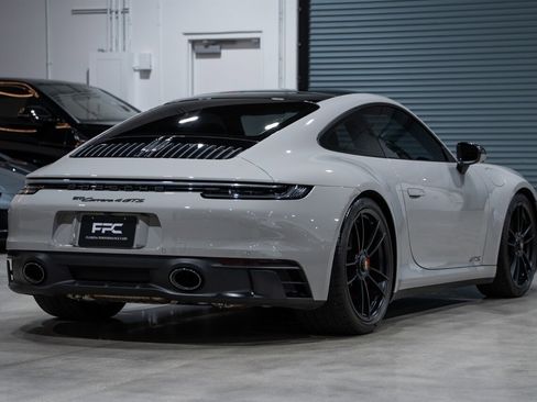 Used 2022 Porsche 911 Carrera 4 GTS image 15