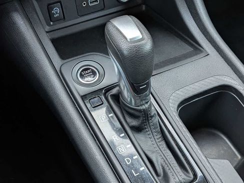 Used 2024 Nissan Sentra S FWD image 41