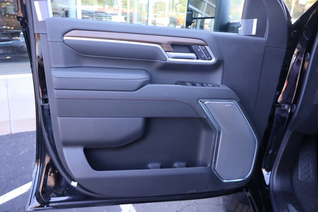 New 2026 Chevrolet Silverado 2500 High Country w/ Technology Package AWD/4WD image 4