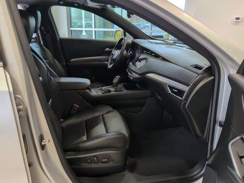 Used 2019 Cadillac XT4 Premium Luxury w/ Technology Package image 50