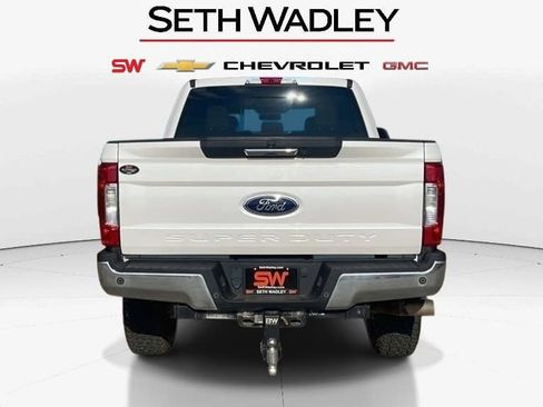 Used 2018 Ford F250 Lariat w/ Chrome Package image 6