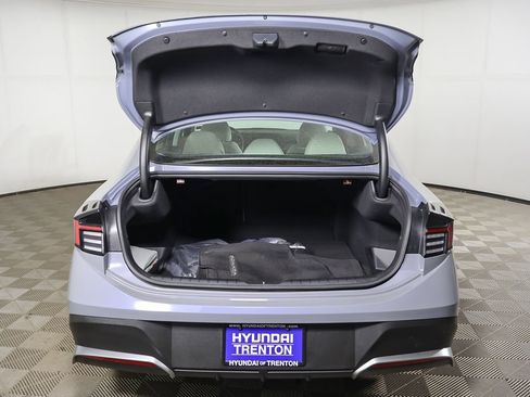 Certified 2025 Hyundai Sonata SE FWD image 13