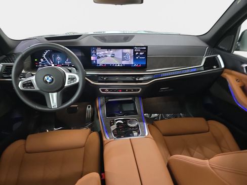 Used 2026 BMW X5 sDrive40i w/ M Sport Package RWD image 12