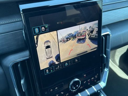 Used 2024 GMC Acadia Elevation FWD image 13