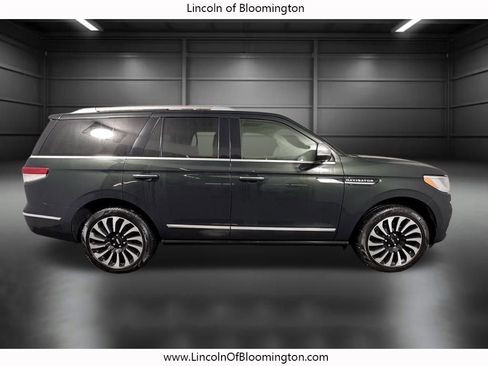 Certified 2023 Lincoln Navigator Black Label image 8