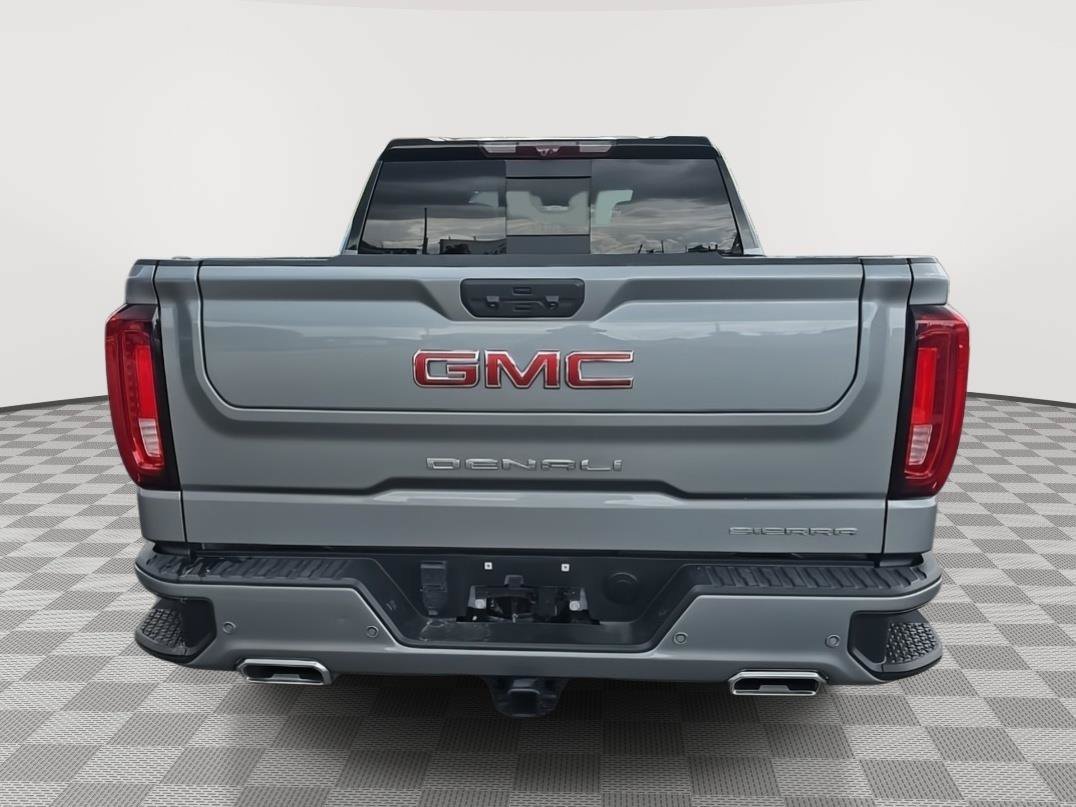 Used 2024 GMC Sierra 1500 Denali w/ Technology Package RWD image 16