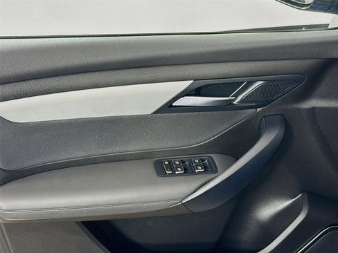 Used 2024 VinFast VF 8 Plus image 15