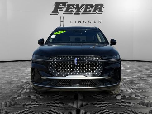 Used 2024 Lincoln Nautilus Reserve w/ Equipment Group 203A image 8