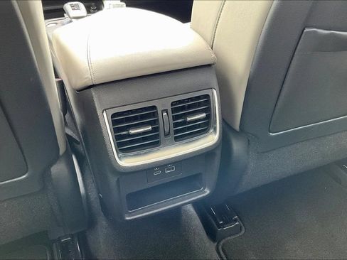 Used 2023 INFINITI QX50 Luxe FWD image 10