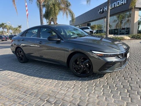 New 2026 Hyundai Elantra SEL Sport Premium image 1