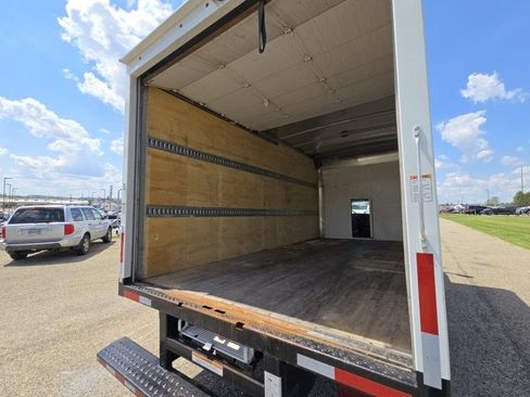 Used 2021 Chevrolet Express 3500 w/ Power Convenience Package RWD image 21