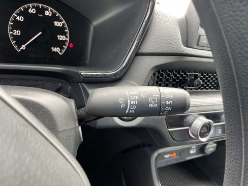 Used 2025 Honda CR-V LX image 19