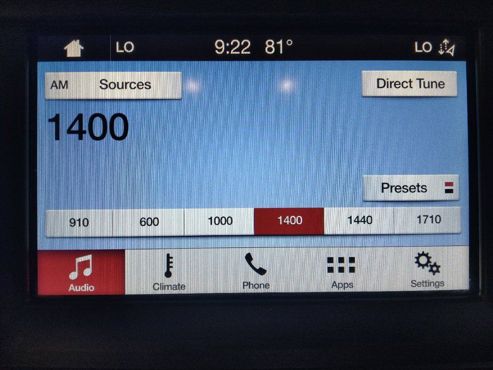 Used 2019 Ford Fusion SEL FWD image 25