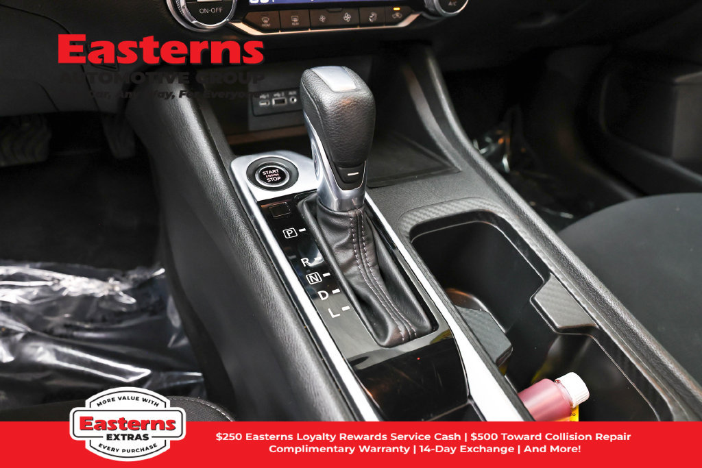 Used 2023 Nissan Sentra SV w/ All-Weather Package FWD image 13