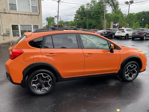 Used 2013 Subaru Crosstrek 2.0i Premium AWD/4WD image 5
