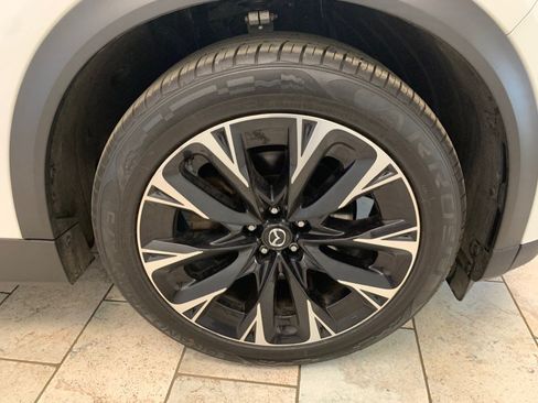 Used 2024 MAZDA CX-90 Plug-In Hybrid w/ Premium Pkg AWD/4WD image 10