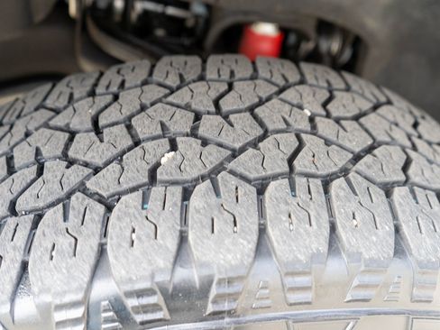 Used 2024 GMC Sierra 2500 Denali Ultimate image 31