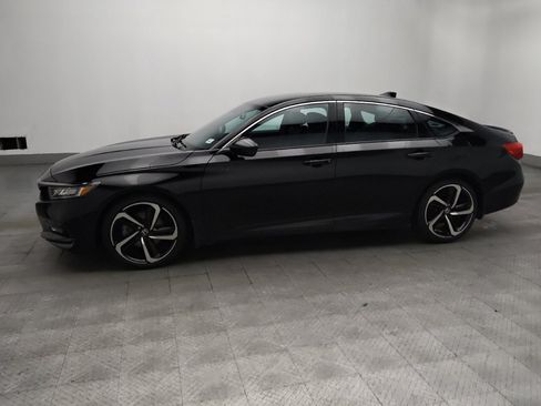 Used 2019 Honda Accord Sport image 2