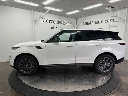 Used 2023 Land Rover Range Rover Sport SE AWD/4WD image 4