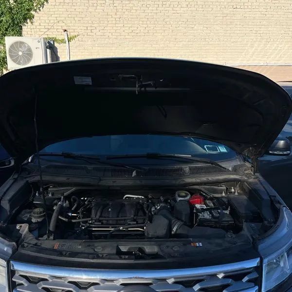 Used 2018 Ford Explorer Limited w/ Equipment Group 301A AWD/4WD image 20