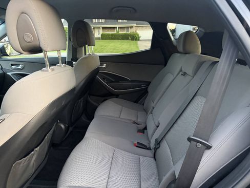 Used 2016 Hyundai Santa Fe Sport FWD image 22