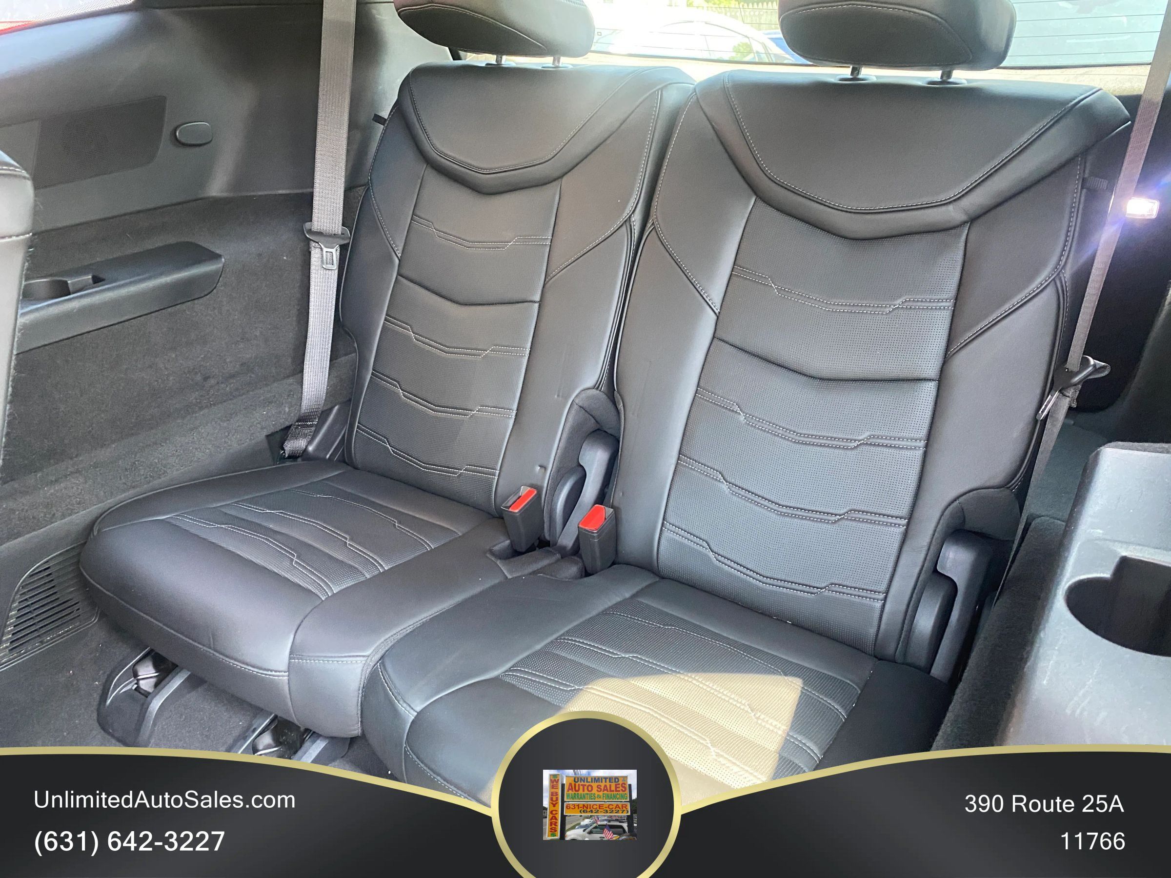 Used 2020 Cadillac XT6 Premium Luxury w/ Platinum Package AWD/4WD image 7