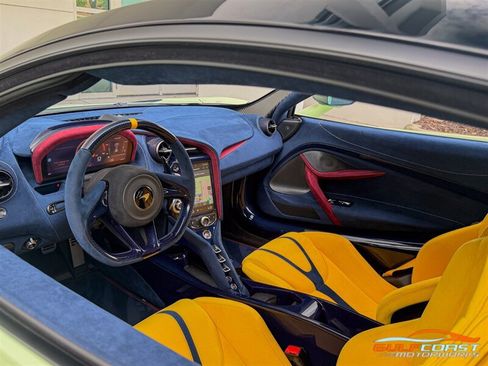 Used 2021 McLaren 765LT RWD image 2