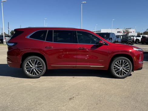 New 2026 Buick Enclave Avenir w/ Super Cruise Package image 3