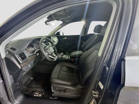 Used 2019 Audi Q5 2.0T Premium w/ Convenience Package AWD/4WD image 13