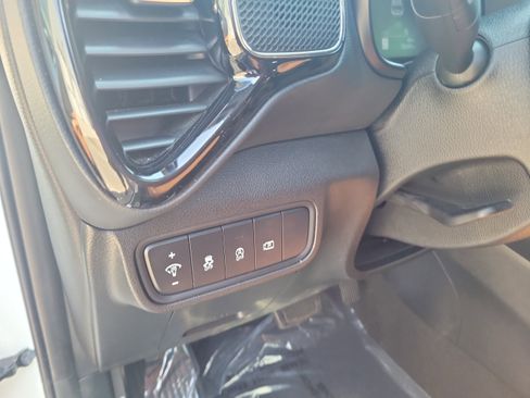 Used 2024 Kia Soul EX w/ Option Group 015 FWD image 25