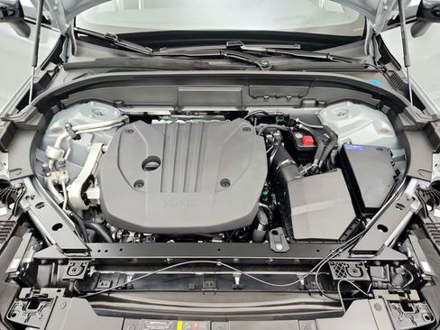 New 2026 Volvo XC60 B5 Ultra w/ Climate Package image 28