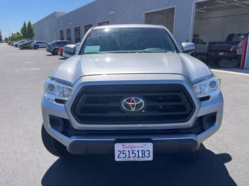 Used 2020 Toyota Tacoma SR RWD image 2