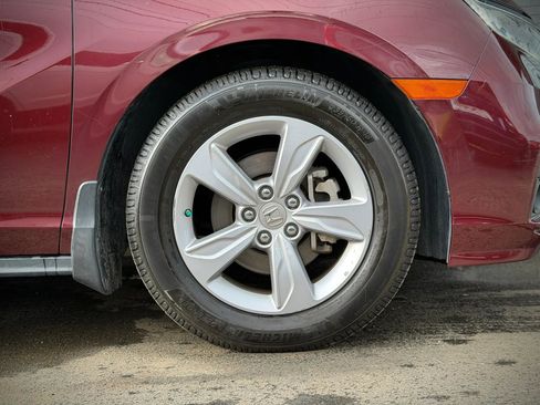 Used 2019 Honda Odyssey EX image 24