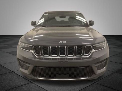New 2026 Jeep Grand Cherokee Laredo X AWD/4WD image 2