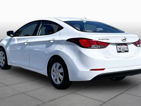 Used 2016 Hyundai Elantra SE FWD image 11