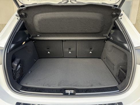 New 2025 Mercedes-Benz GLA 250 image 18