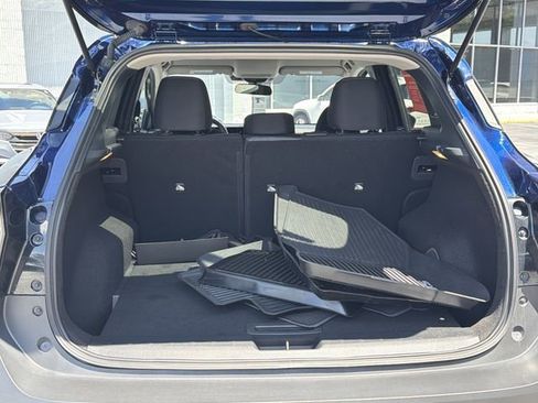 Certified 2025 Nissan Kicks SV FWD image 28