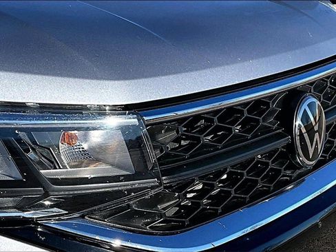 Used 2023 Volkswagen Taos S image 29