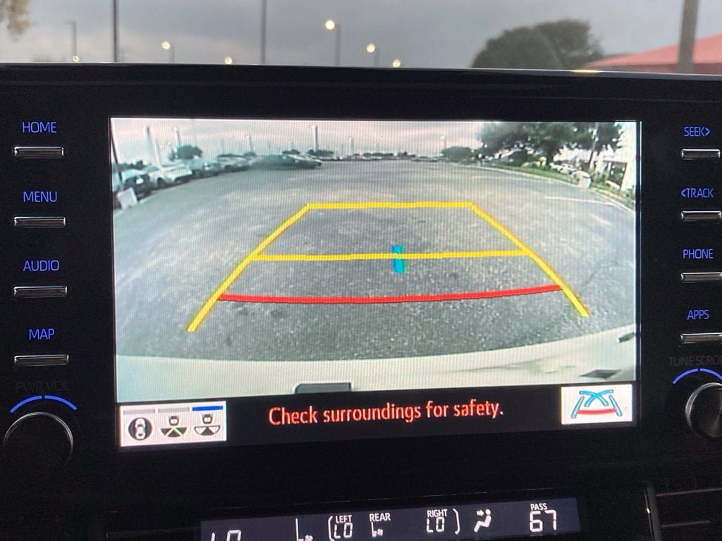 Certified 2024 Toyota Sienna Platinum FWD image 25
