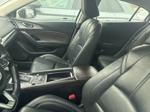 Used 2017 MAZDA MAZDA3 Touring image 6
