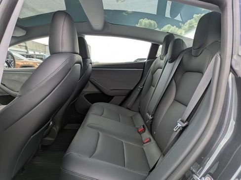 Used 2025 Tesla Model 3 Long Range RWD image 12