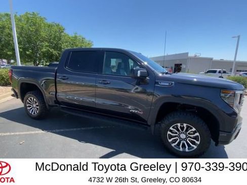 Used 2023 GMC Sierra 1500 AT4 w/ AT4 Premium Package AWD/4WD image 9