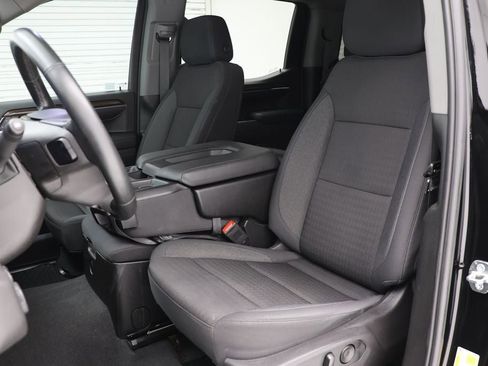 Used 2024 Chevrolet Silverado 1500 LT image 19